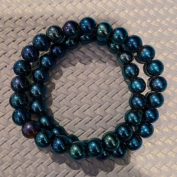 💙 Handmade Stretch Necklace & Bracelets 💙 - Picture 4 of 4